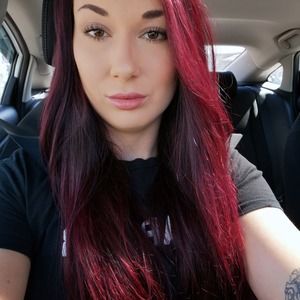 Meet your Posher, Stella